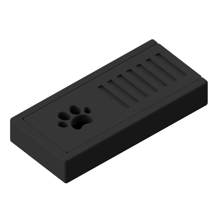 Miniaturowa puszka z miejscem na wacik zapachowy – idealna do precyzyjnych przeszukań.