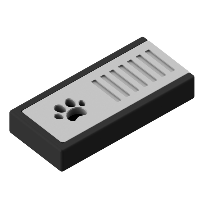 Miniaturowa puszka z miejscem na wacik zapachowy – idealna do precyzyjnych przeszukań.