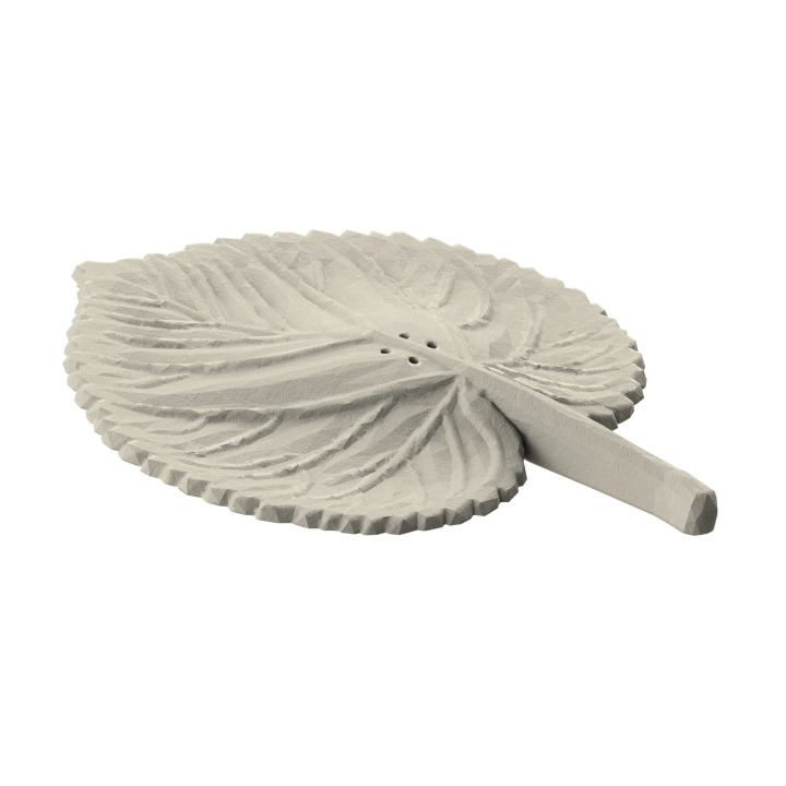  przez które wydobywa się stożek zapachowy