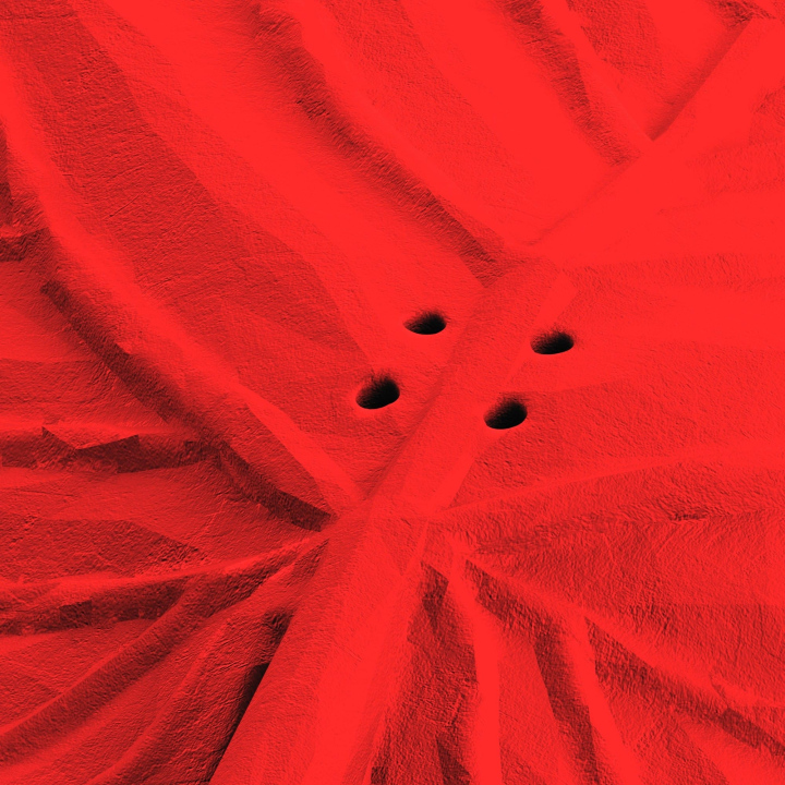 Otwory w atrapie liścia lipy